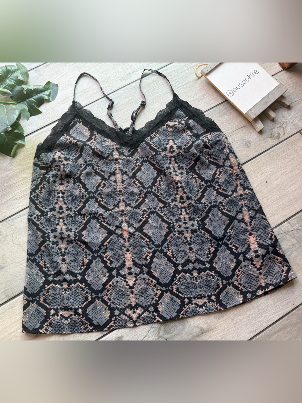 Scoop Black Lace-Trim Snakeprint Relaxed Fit Cami Top. Size M